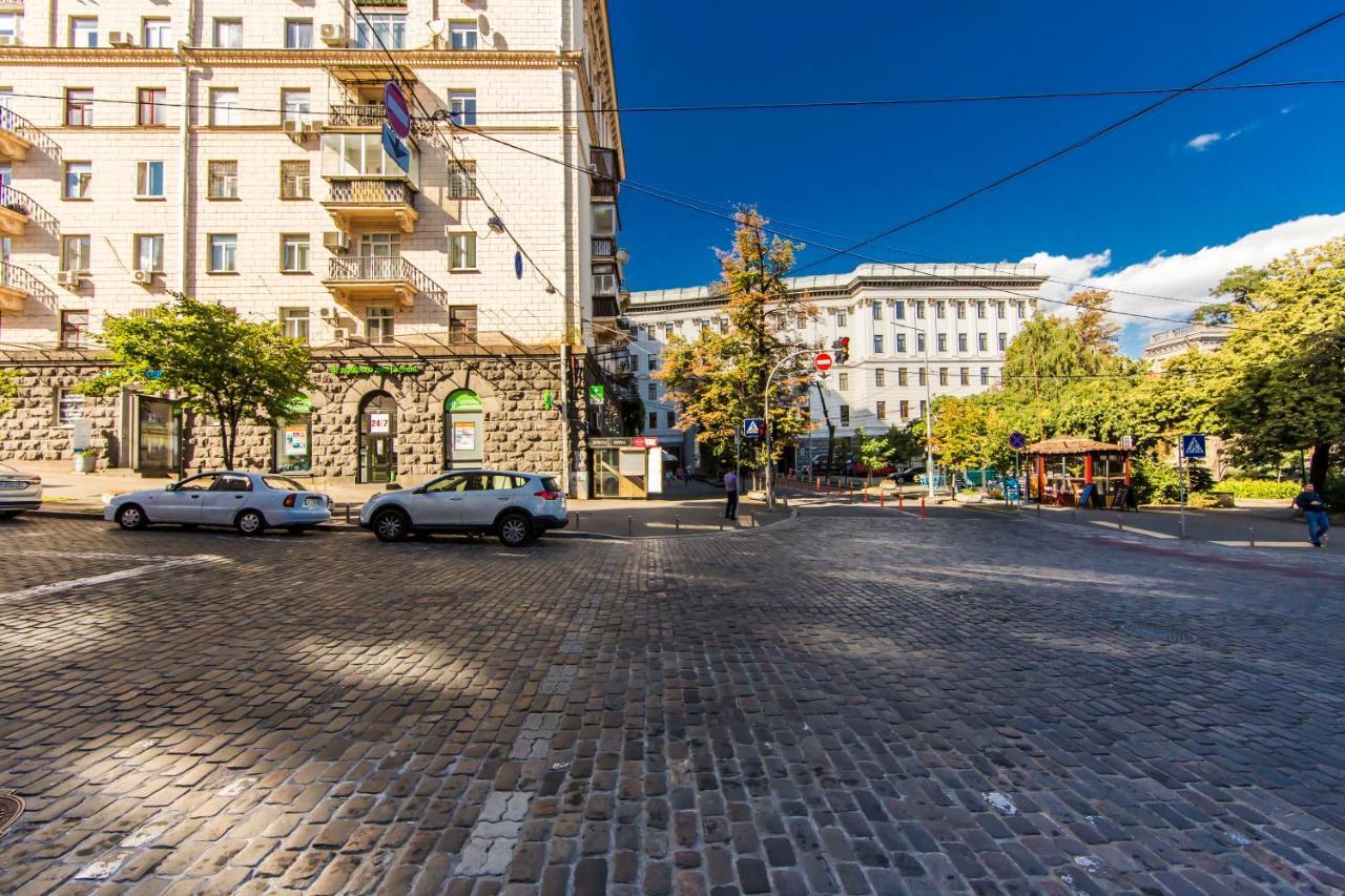Комфорт- Апартаменти Біля Хрещатика Kiev Dış mekan fotoğraf